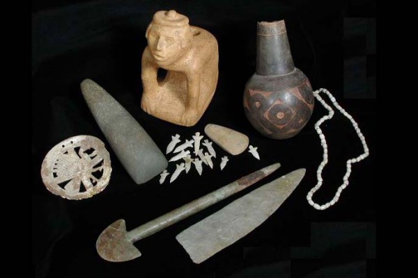 Explore UT’s Caddo Collection ‹ Life & Letters Magazine