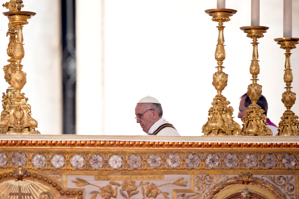 pope in pulpit